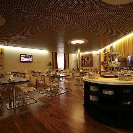 酒店 D'altino 3*
