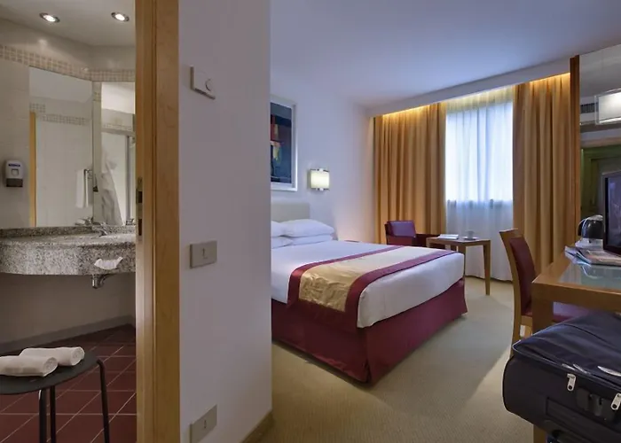Hotel D'altino 3*